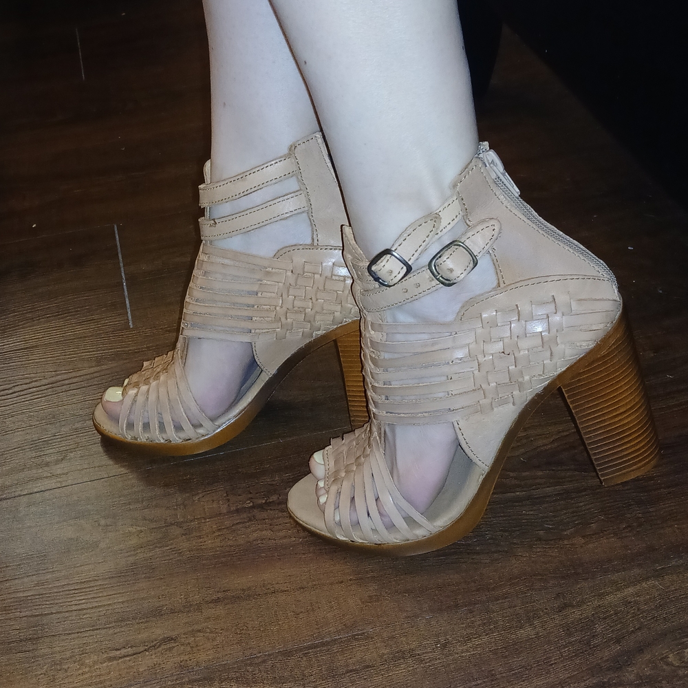 Tan High-Heeled Sandals with Adjustable Straps